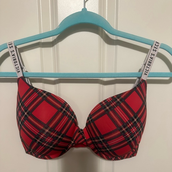 T shirt bra by Victoria Secret Other - Used but Very Good:some visible signs of wear item works perfectly